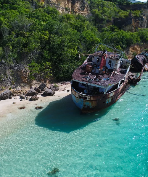 axoboatsxm-epave-anguilla